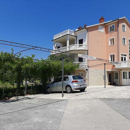 Apartments Grozdana تْسْغيكفانِتْسا المظهر الخارجي الصورة