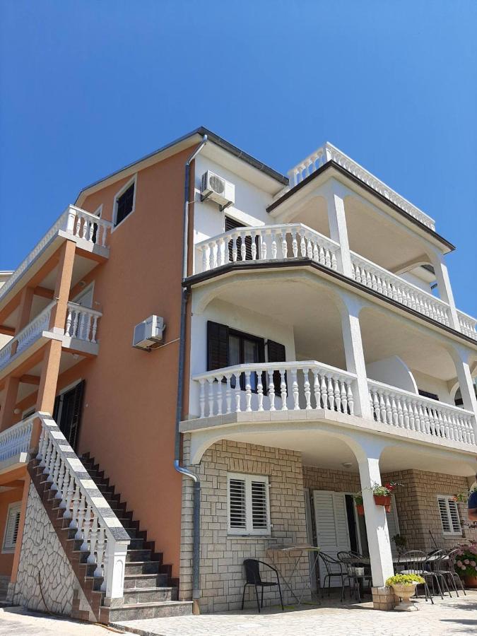 Apartments Grozdana تْسْغيكفانِتْسا المظهر الخارجي الصورة